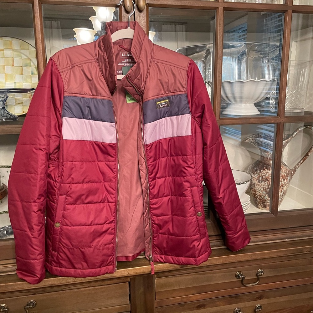 NWT L.L. Bean Mountain Classic Puffer Jacket Women’s Medium
